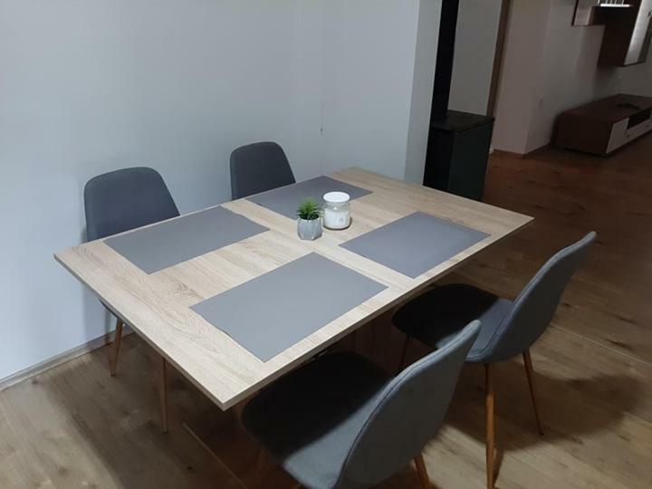 Zoe Apartment Maribor Eksteriør billede